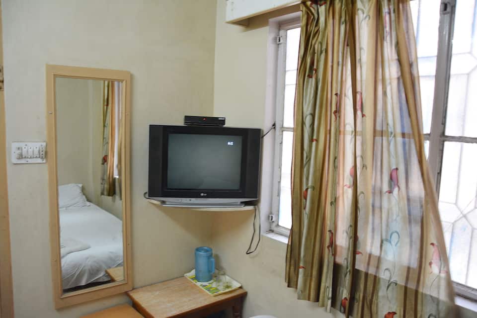 Hotel Sharma